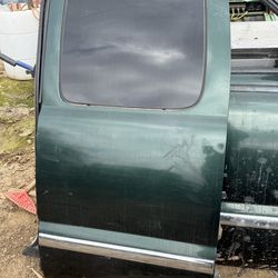 2002 gmc sierra doors $100 each