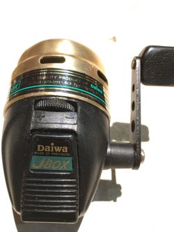 DIAWA J80X fishing reel