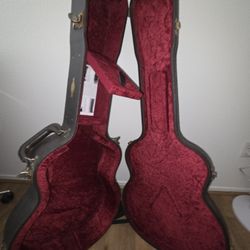 Taylor Guitar Case