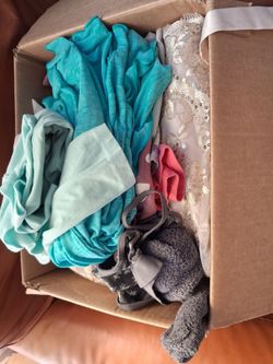 $2 for all girl Clothing