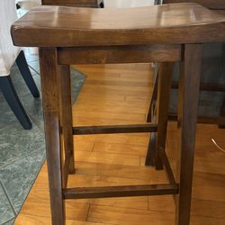 💥 Coaster Fine Furniture Wood Barstools 30””   Wood brown color. 💥