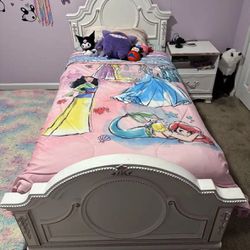 Girls Twin Bed Frame /Boxspring/Nightstand $200