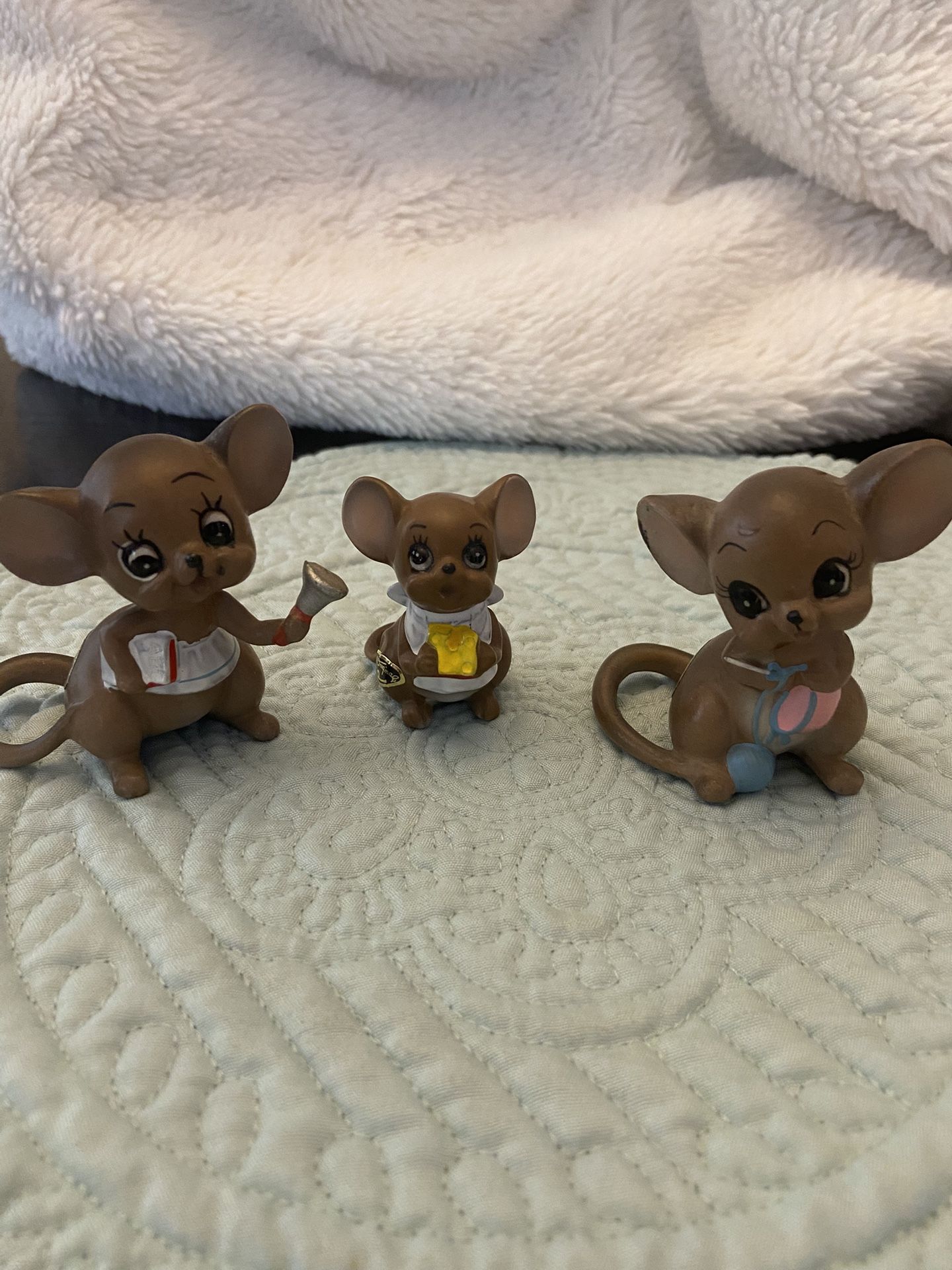 Precious Retro Vintage Josef Originals Mouse Family Figurines