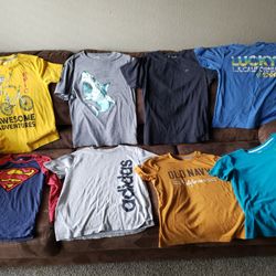 8 Playeras Size 10-12 $20 X Todas