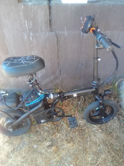 To e-bikes for sale the black one for 150 the beige one with 250