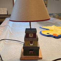 Country Lamp 