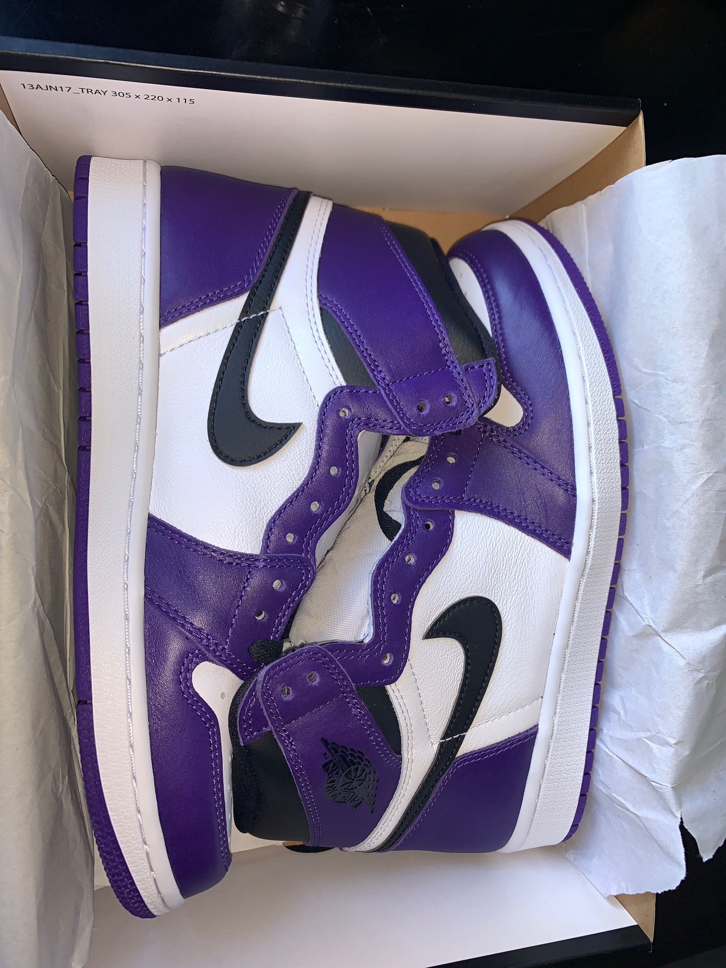 Jordan 1 Retro High “Court Purple White”