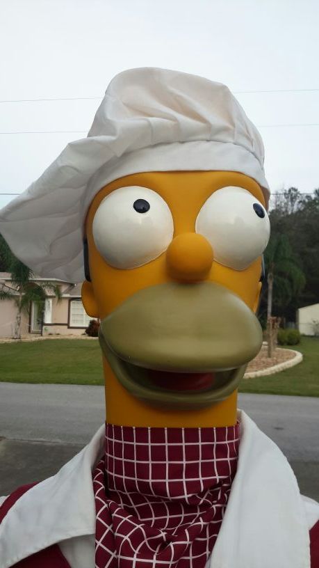Gemmy Lifesize Dancing Rapping BBQ Chef Homer Simpson