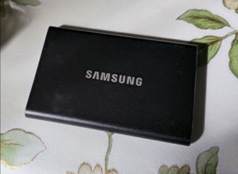 Samsung T7 4TB SSD