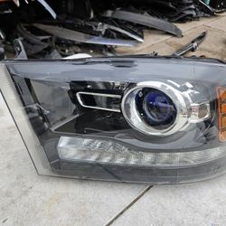 Dodge Ram Left Headlight Xenon Oem