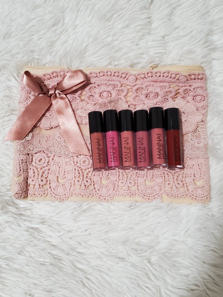 Manna bundle of liquid lipstick 💄