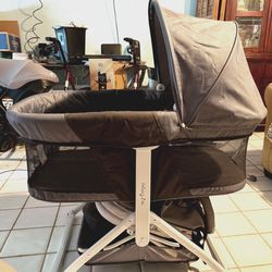 Dream On Me Portable Bassinet