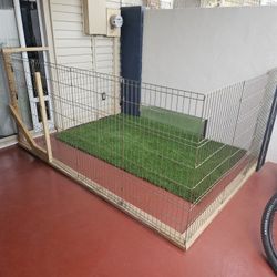 Outdoor Dog Pen/with Under Turf Pads