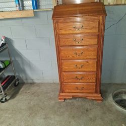 Jamestown Sterling Lingerie Dresser