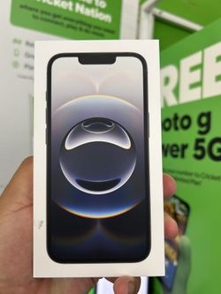 iPhone 16e