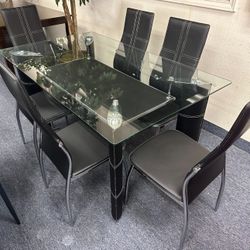 Dining Table Set For $450