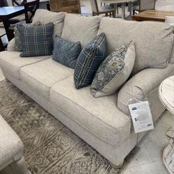 Traemore Linen Sofa