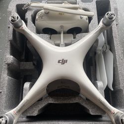 DJI Phantom 4