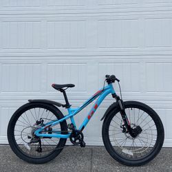 GT Stomper Pro 24” Kids’ Mountain Bike Bicycle MTB