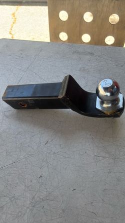 Towing hitch /car