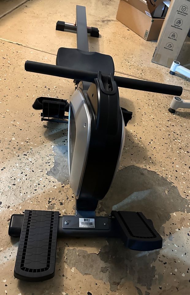 Magnetic Rowing Machine