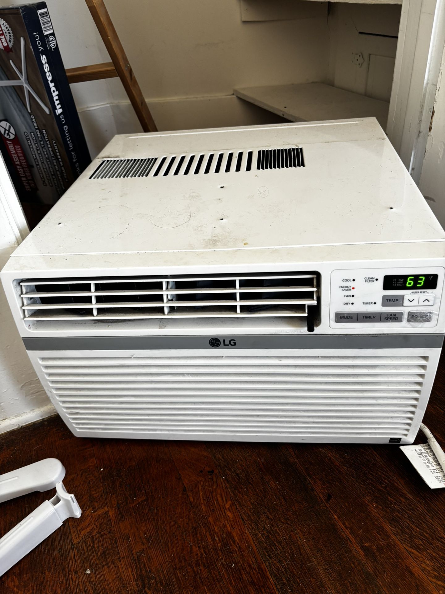AIR CONDITION MUST PICK UP TODAY