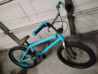20 in. Kink freestyle bmx bike