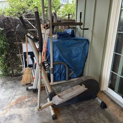 Elliptical (Pretty Rusty but legs move)  