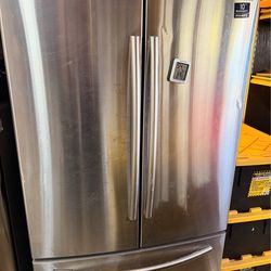 Samsung Fridge and bottom Load Freezer