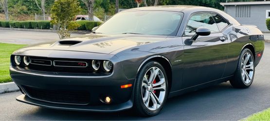 2020 Dodge Challenger R/T hemi !!!