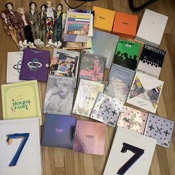 Kpop Collection Albums + PCs