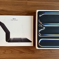 iPad Pro 13"(M4) w/ Magic Keyboard + Pencil Pro