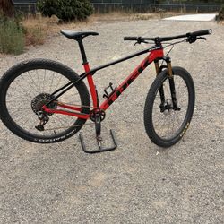 Trek Procaliber Size M/L 
