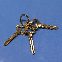 21k Key Charm/Pendant 