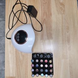 Gel Nail Polish Set With UV Light. 