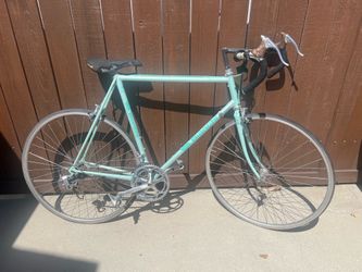 Classic Bianchi Road Bike