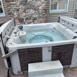 Jacuzzi Hot Tub