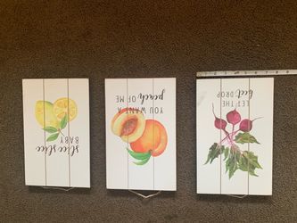 Wall plaques