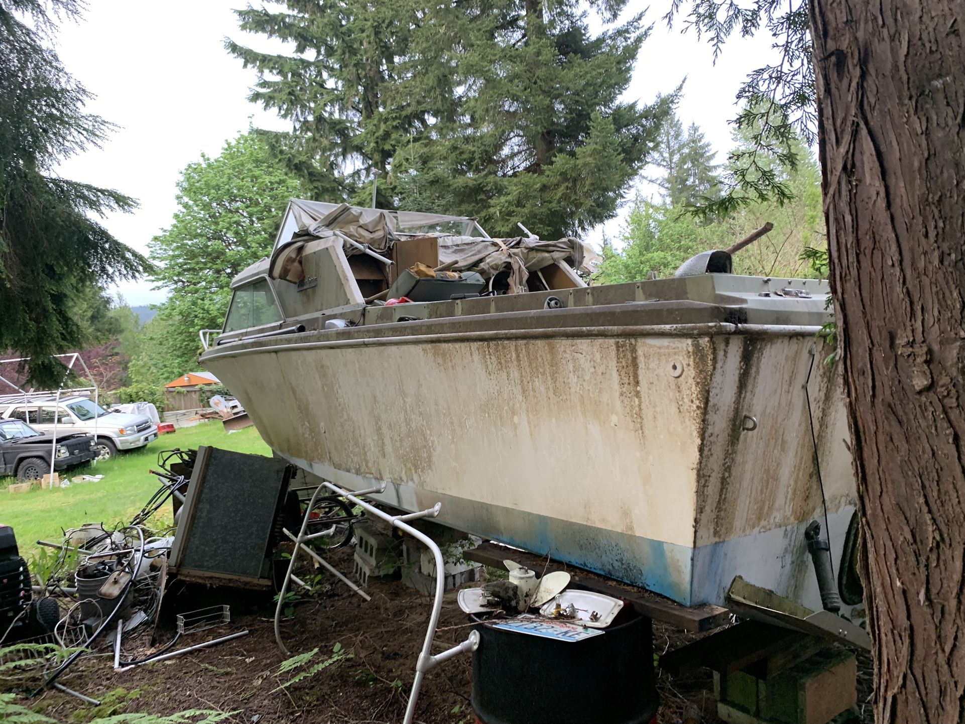 1968 Fiberform Boat