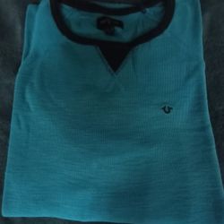 MEN'S SIZE: (2X)        **TRUE RELIGION: LONG SLEEVE**  (•SUPER CLEAN •ODOR FREE•8.5/10 CONDITION)     $65 O.B.O
