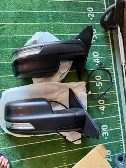 2022 Ram 1500 Rebel Side View Mirrors