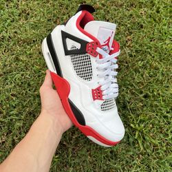 Jordan 4 Fire Red 