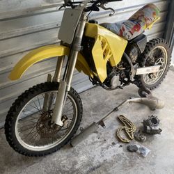 1991 Suzuki Rm250 PROJECT AS IS!!