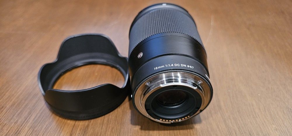 Sigma 16mm f1.4 DC DN for Sony E Mount