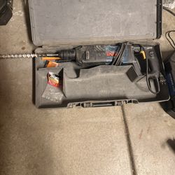 Bosch Hammer