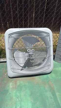 Carrier panel and fan