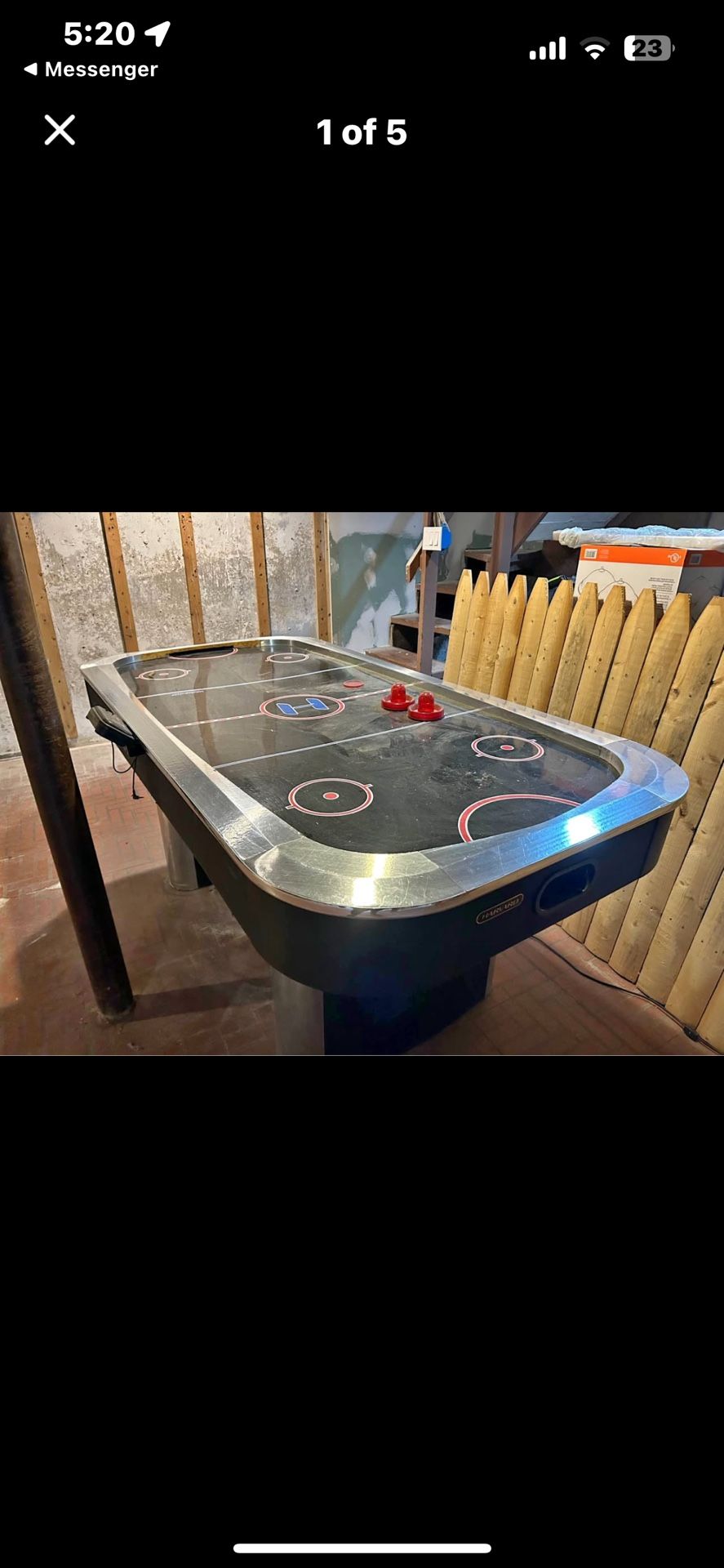 Air Hockey Table
