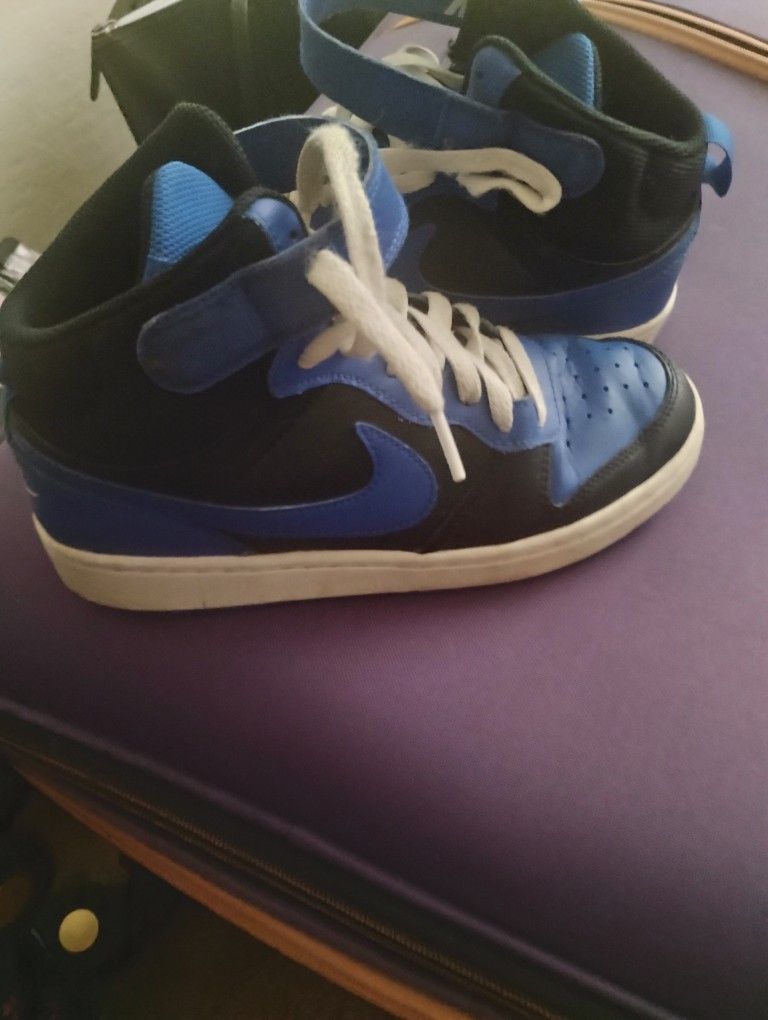Nike & Converse