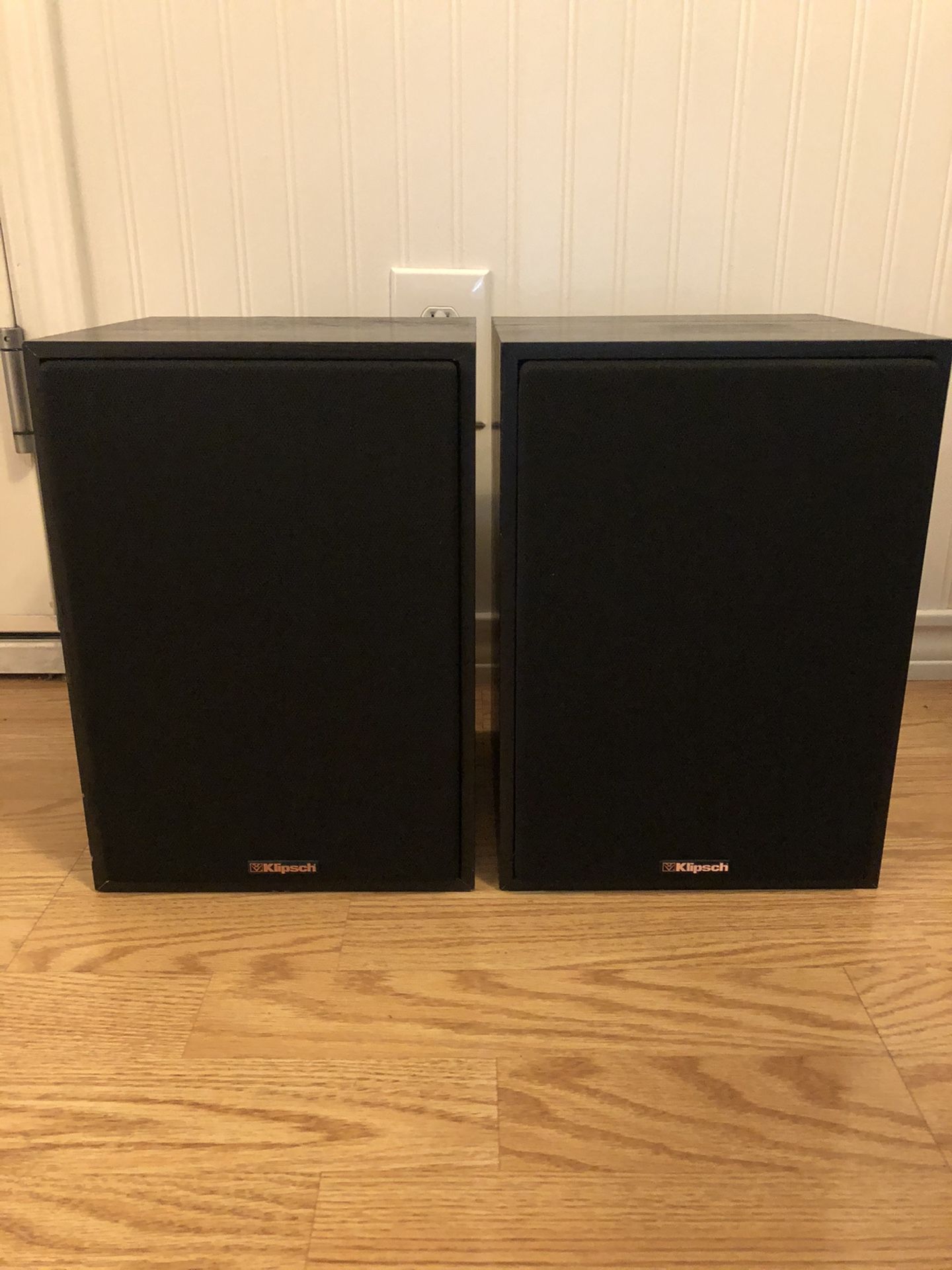 Klipsch KG1.2 Speakers (Excellent Condition)