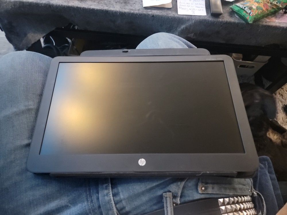 HP Elite display S140u